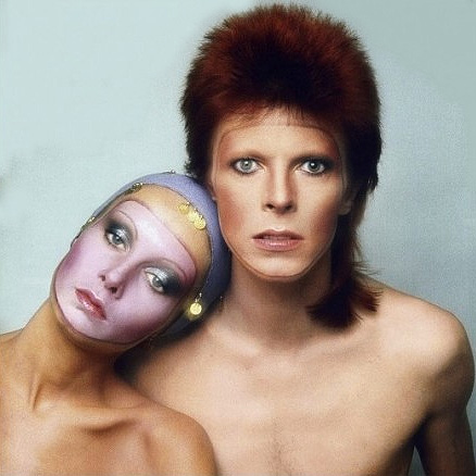 bowie pin ups